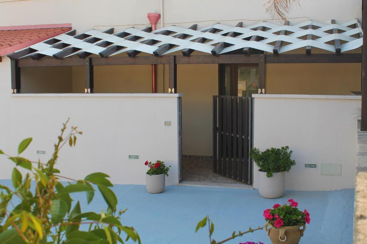 Casa Vacanze Natali-Stella Porto Cesareo Exterior foto